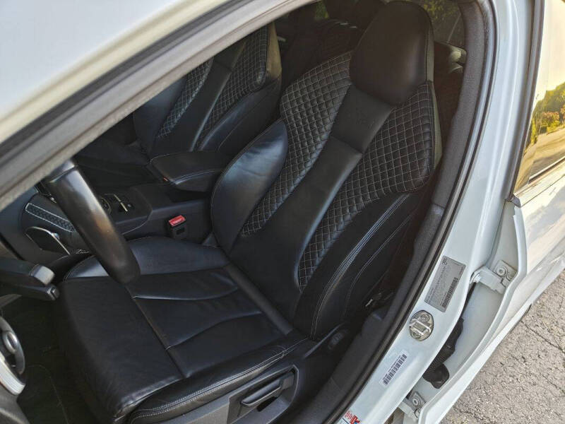 2016 Audi S3 2.0T quattro Premium Plus