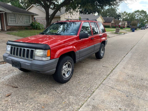 1996 Jeep Grand Cherokee for sale at Demetry Automotive in Houston TX