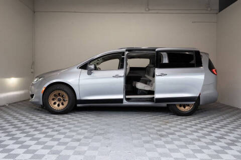 2020 Chrysler Pacifica Limited