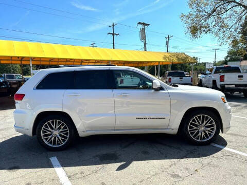 2017 Jeep Grand Cherokee Summit