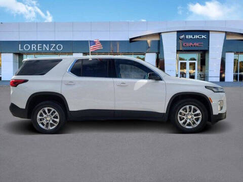 2023 Chevrolet Traverse LS