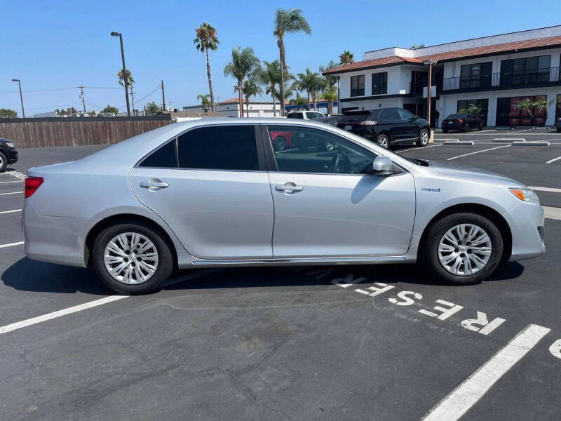 2014 Toyota Camry Hybrid