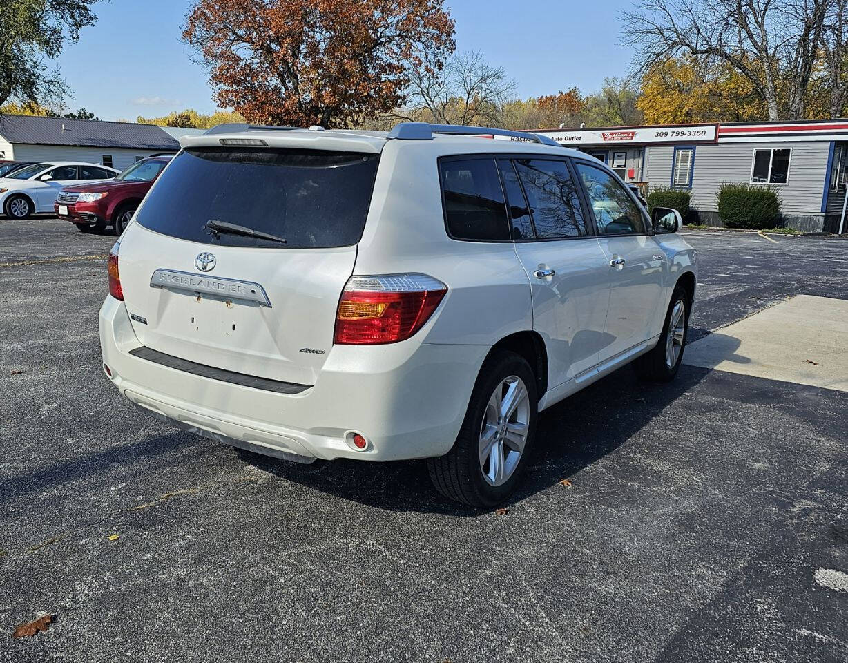 2010 Toyota Highlander for sale at Midwest Auto Loans in Davenport, IA