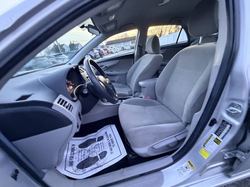 2013 Toyota Corolla LE