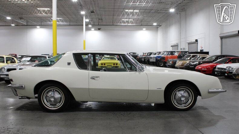 1964 Studebaker Avanti