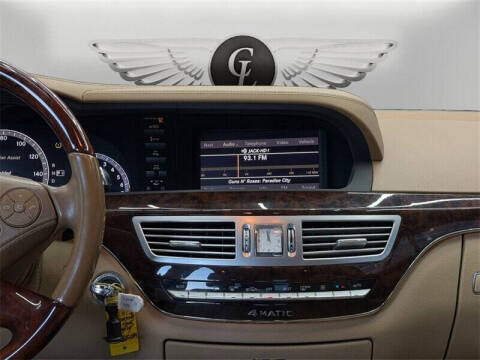 2013 Mercedes-Benz S-Class S 550 4MATIC