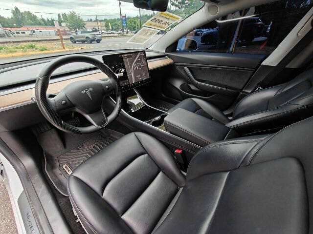 2019 Tesla Model 3 Mid Range