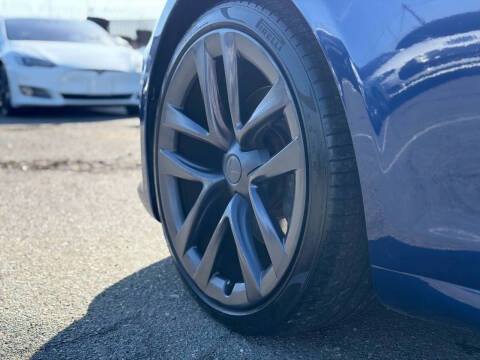 2016 Tesla Model S 75D