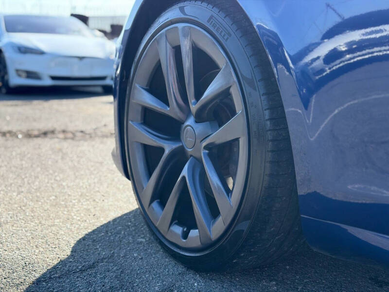 2016 Tesla Model S 75D