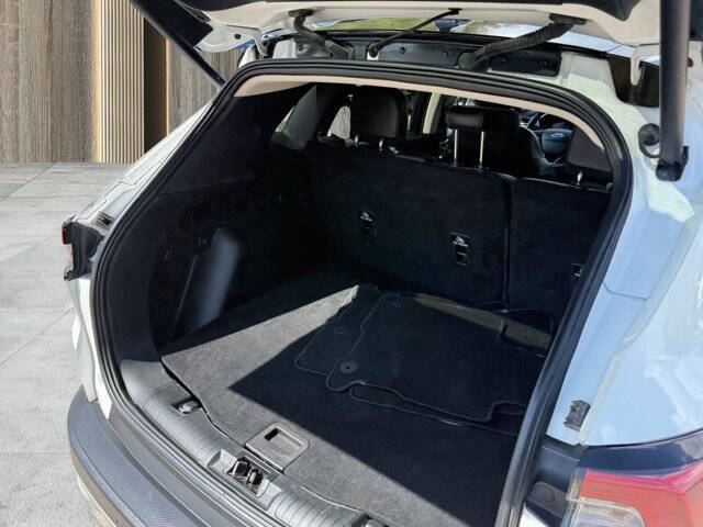 2020 Ford Escape Hybrid Titanium