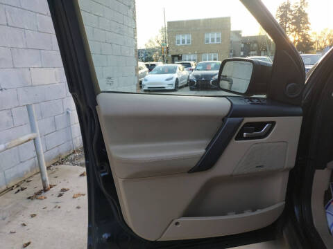 2011 Land Rover LR2