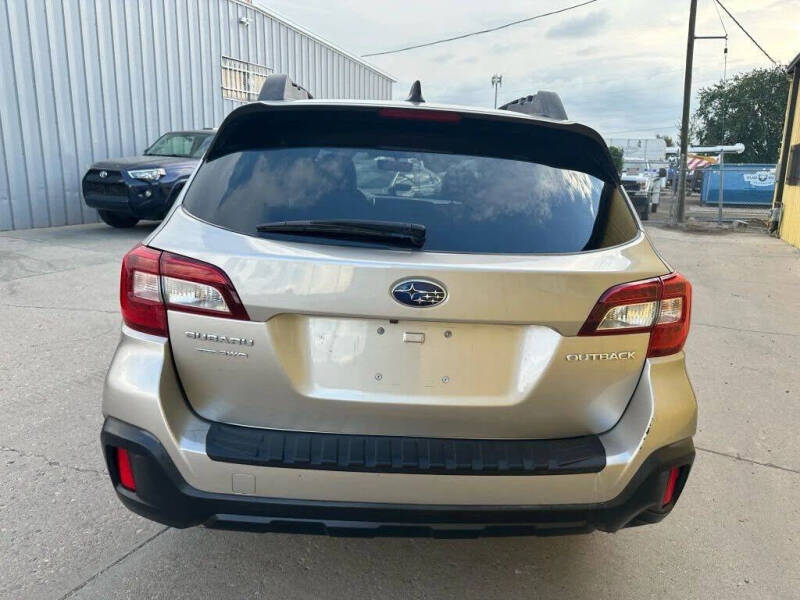 2018 Subaru Outback 2.5i Premium