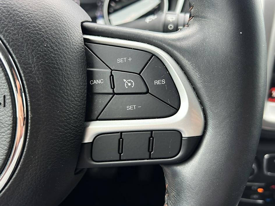 JeepCompass33