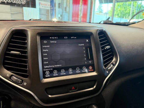 2019 Jeep Cherokee Trailhawk