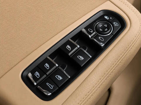 2020 Porsche Macan S