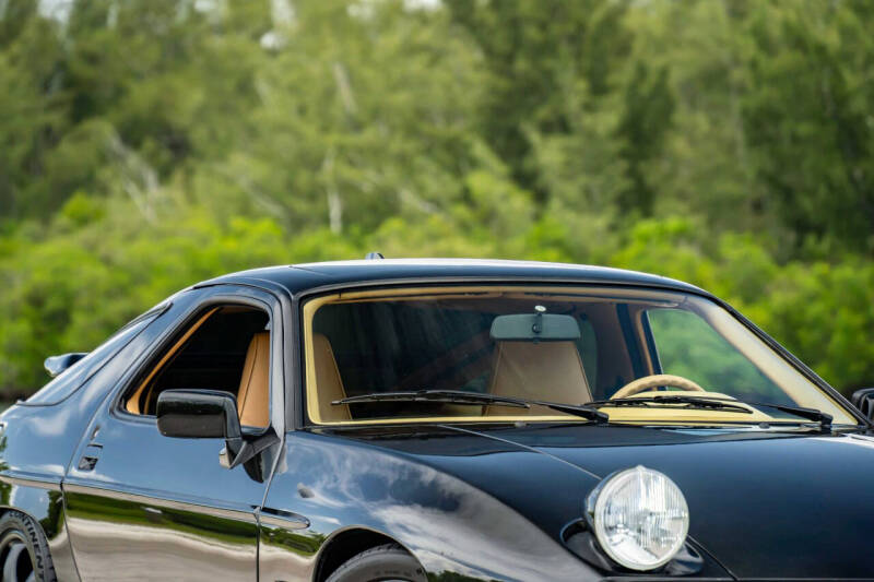 1988 Porsche 928 S4
