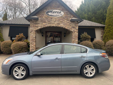 2011 Nissan Altima for sale at Hoyle Auto Sales in Taylorsville NC