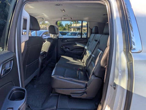 2017 Chevrolet Suburban LT