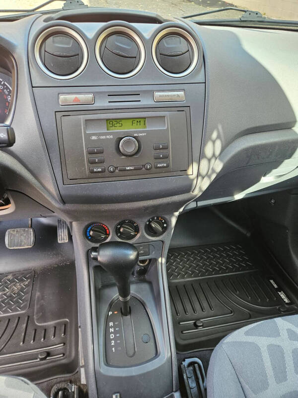 2010 Ford Transit Connect XL