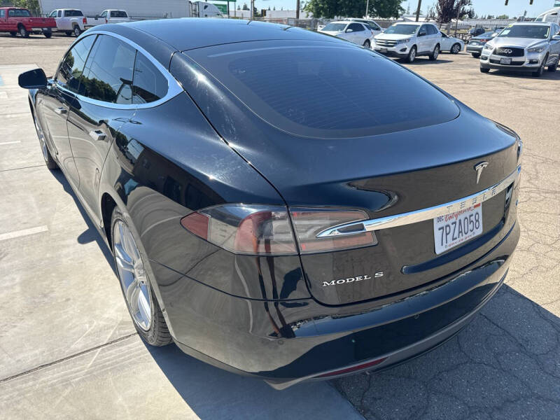 2015 Tesla Model S 70