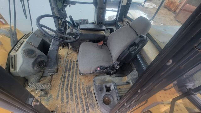 2015 John Deere 824K