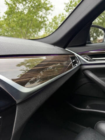 2018 BMW 5 Series 530i