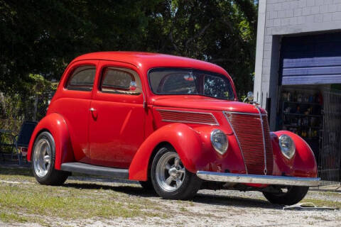 1937 Ford Tudor