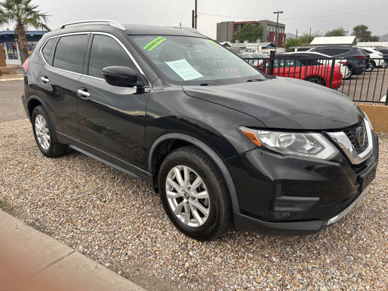 2020 Nissan Rogue S's photo