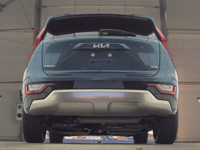 2025 Kia Niro SX Touring