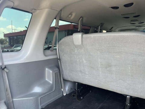 2012 Ford E-Series