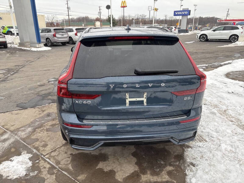 2026 Volvo XC60 B5 Ultra