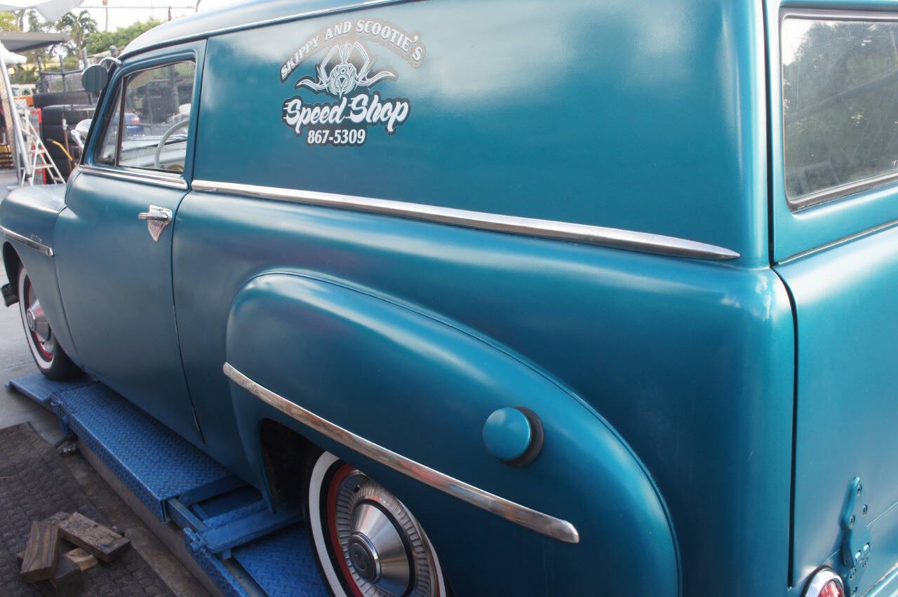 1950 Plymouth Deluxe Panel Delivery 31