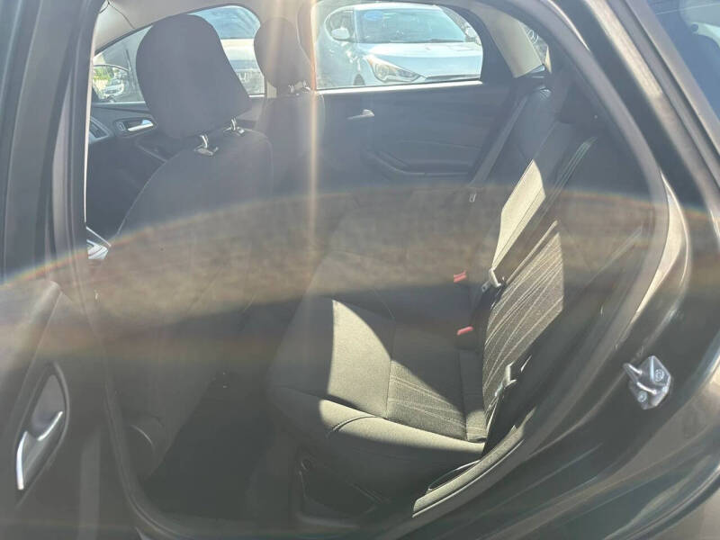 2016 Ford Focus SE