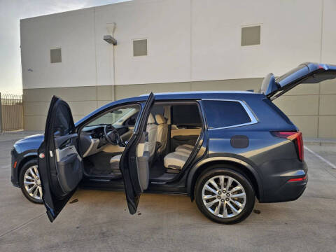 2020 Cadillac XT6 Premium Luxury