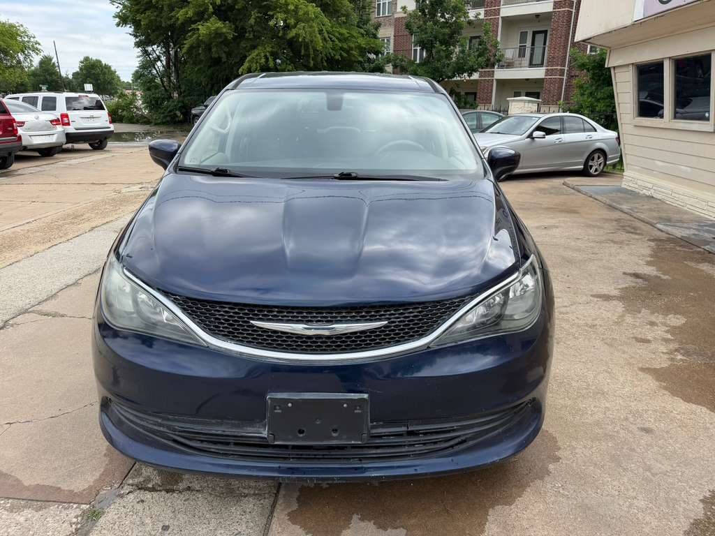 Black 2017 Chrysler Pacifica LX LX 4dr Mini-Van 2