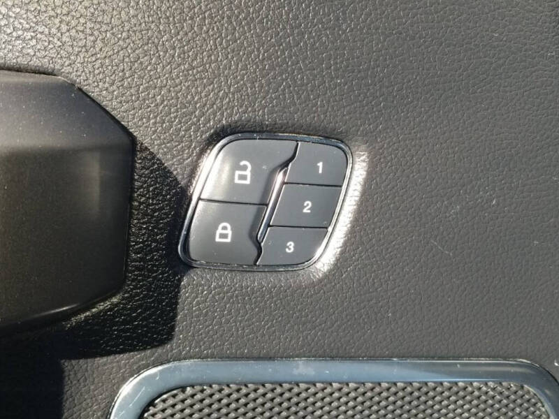 2017 Ford F-150 Platinum