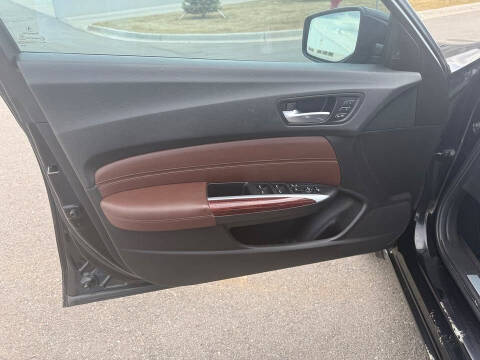 2015 Acura TLX SH-AWD V6 w/Advance