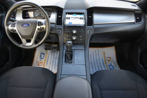 2016 Ford Taurus SEL