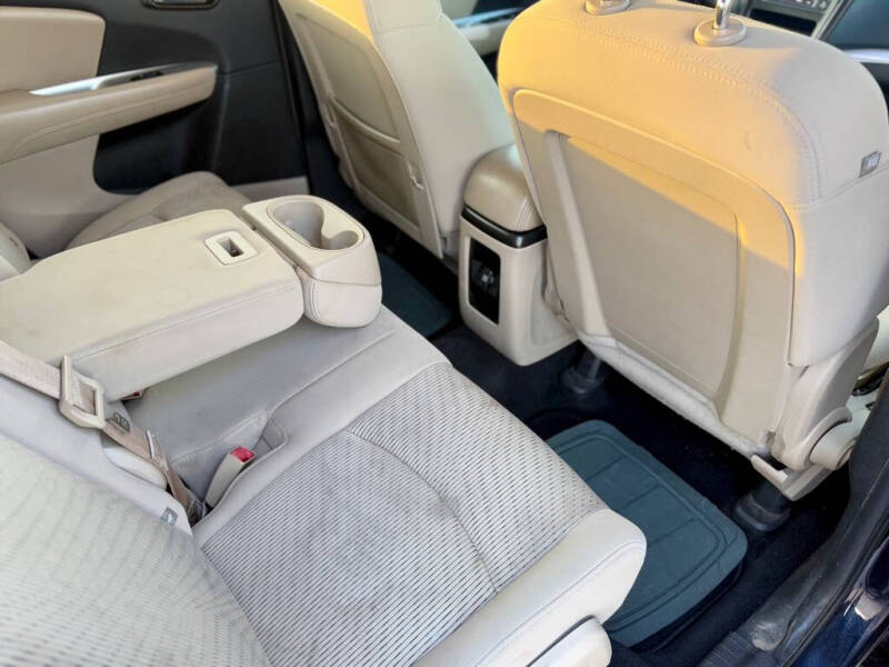 2011 Dodge Journey Mainstreet