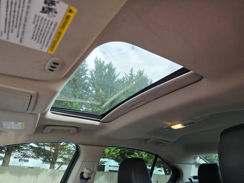 2010 Ford Taurus SHO