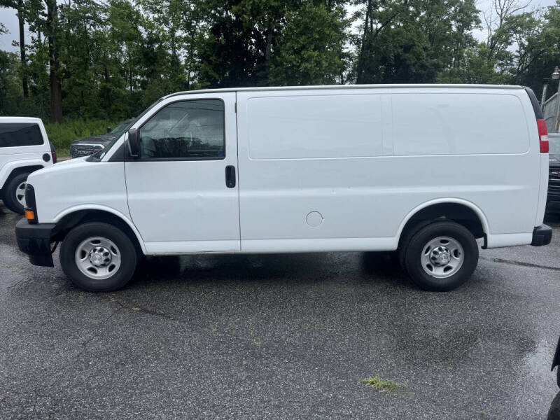 2017 Chevrolet Express 2500