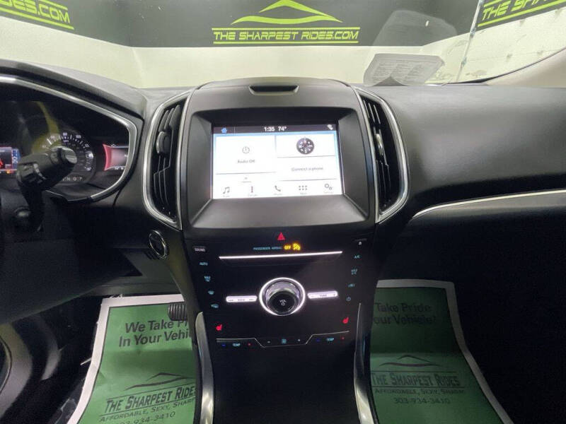 2019 Ford Edge Titanium