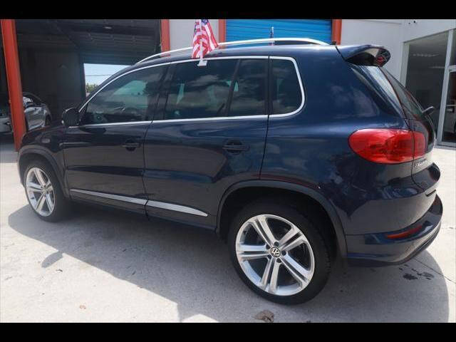 2016 VOLKSWAGEN Tiguan SUV / Crossover - $12,597