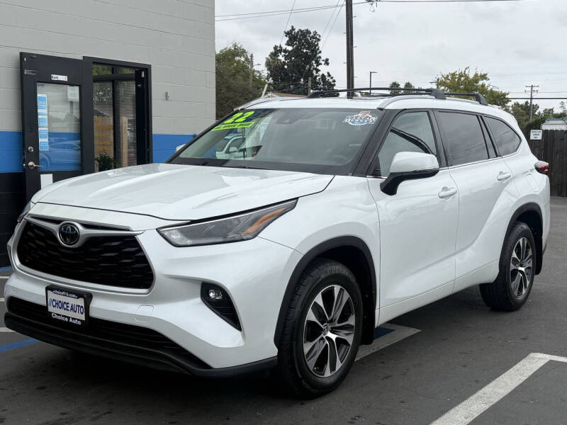 2022 Toyota Highlander XLE
