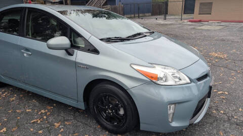 2014 Toyota Prius Three
