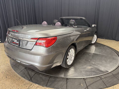 2013 Chrysler 200 Touring