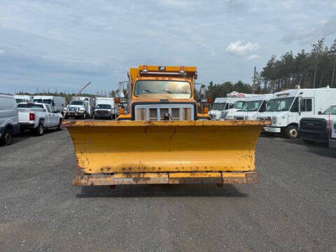 2000 International 2554