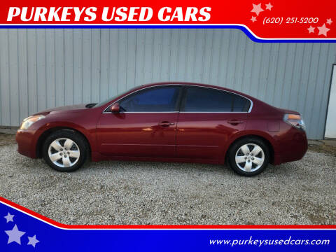 2008 Nissan Altima for sale at PURKEYS USED CARS in Coffeyville KS