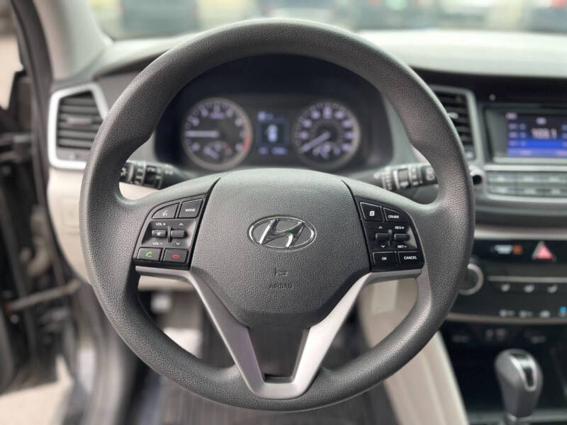 2017 Hyundai Tucson SE