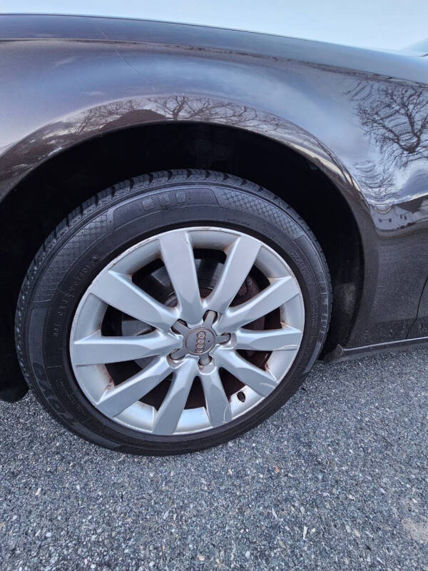 2011 Audi A4 2.0T quattro Avant Premium Plus